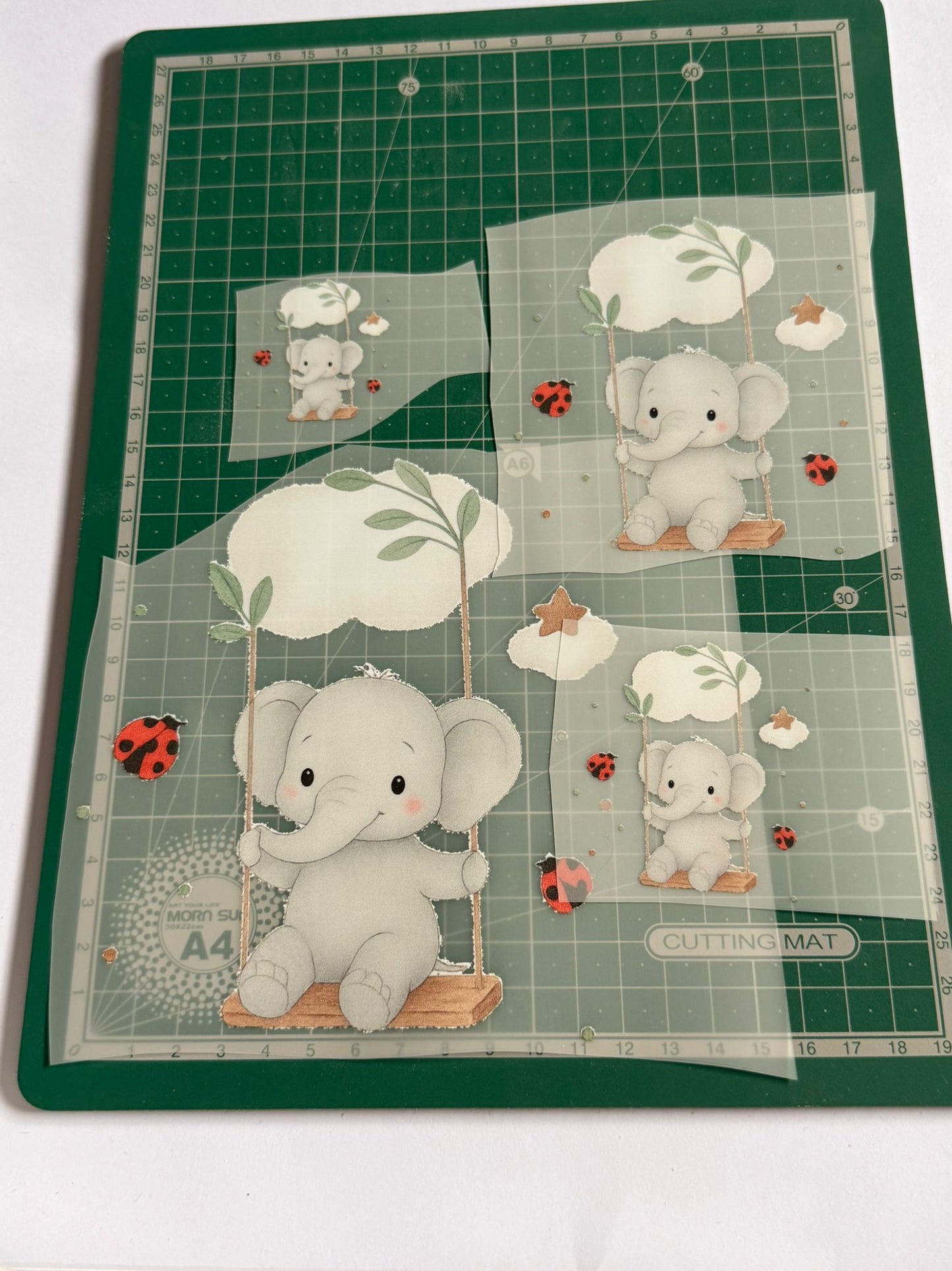 Estampas | Elefante no Baloiço