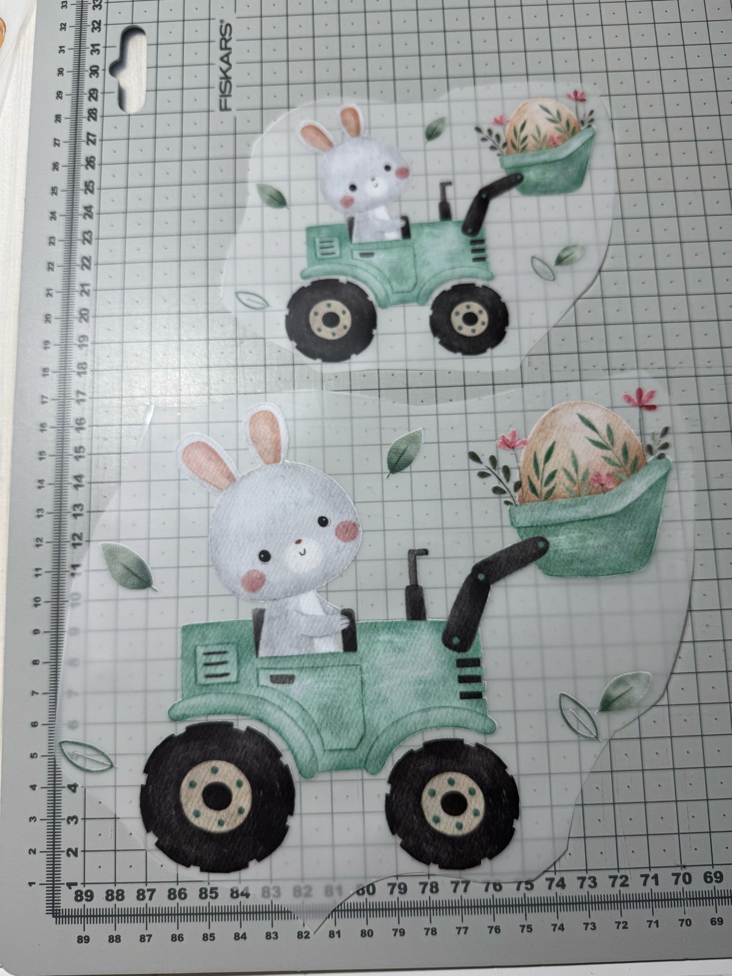 Estampas | Coelhinho no Trator 1
