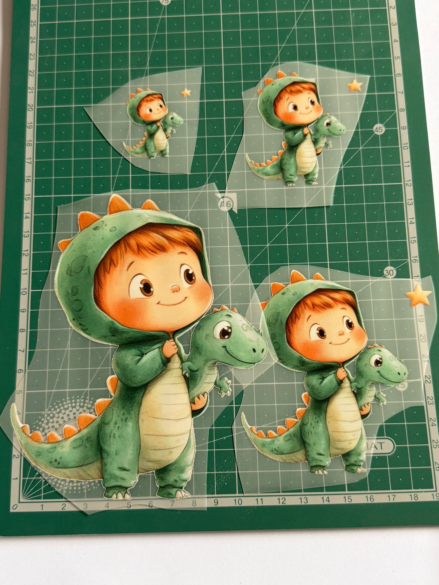 Estampas | Menino Dinossauro