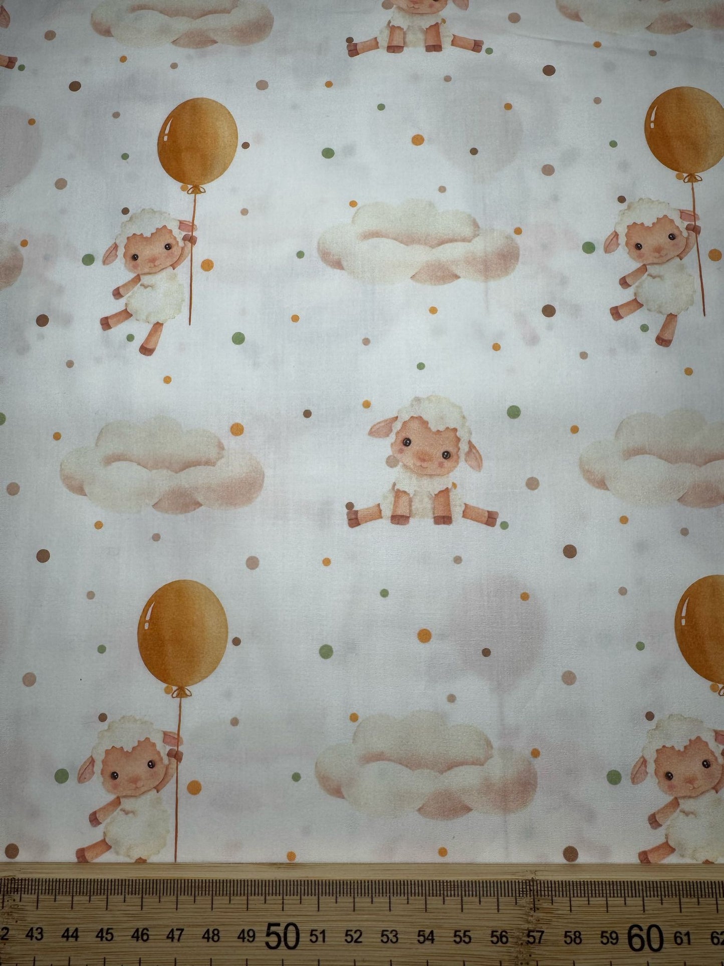 Tecido 100% Algodão | Padrão Infantil | Ovelha nas Nuvens
